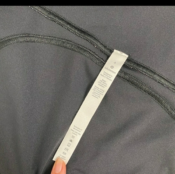 Lululemon Black Dahliascape Sweat & Repeat Legging - Picture 7 of 11